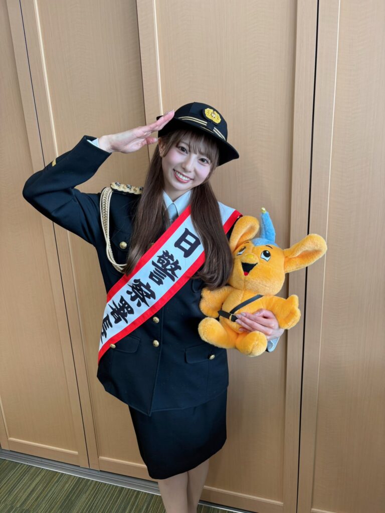 一日警察署長を務める