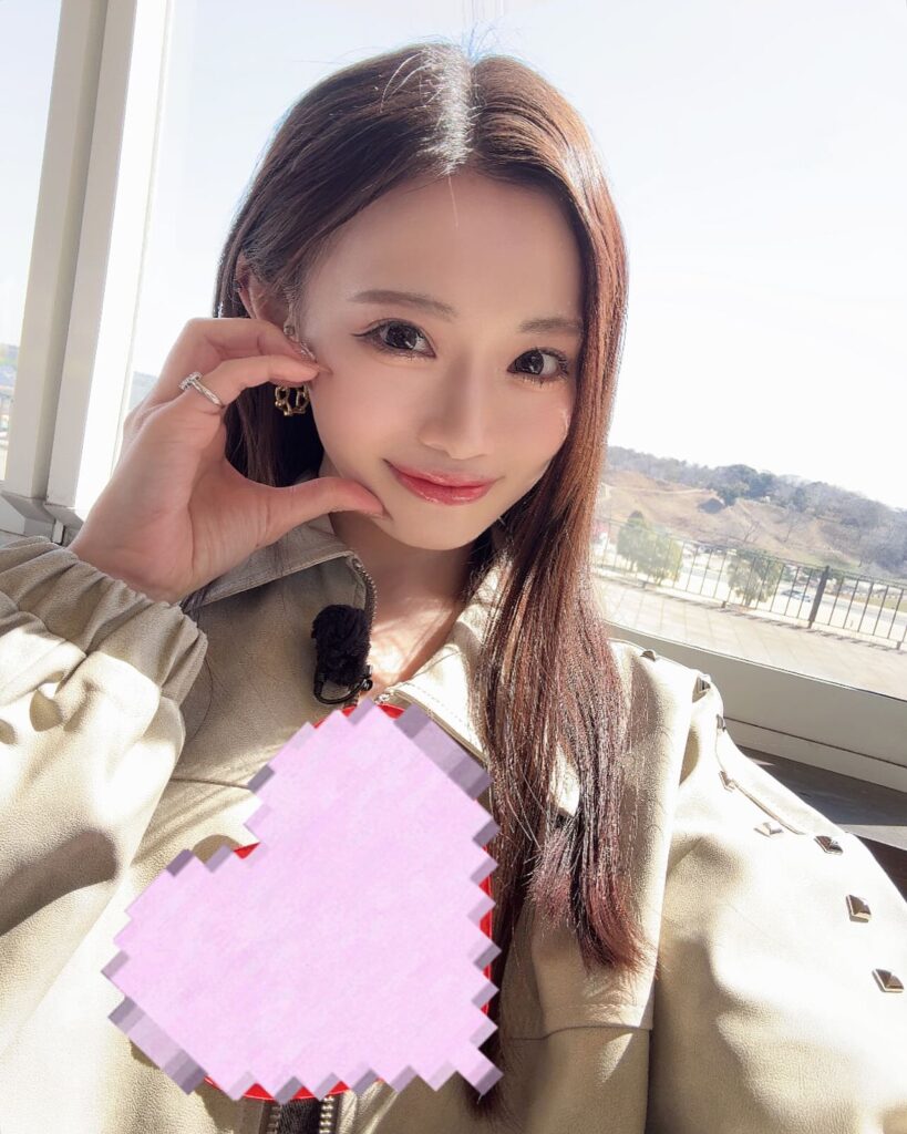 田丸りさのハートをイメージ
