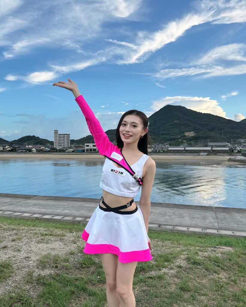 田丸りさのラウドガール姿6