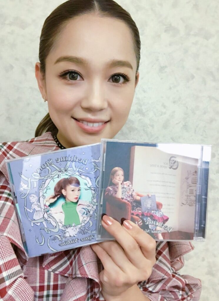 アルバムをだした、西野カナさん、笑顔が素敵