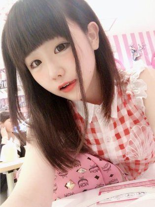 ゆりにゃの高校生