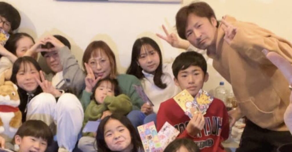 漆山夫婦の家族写真