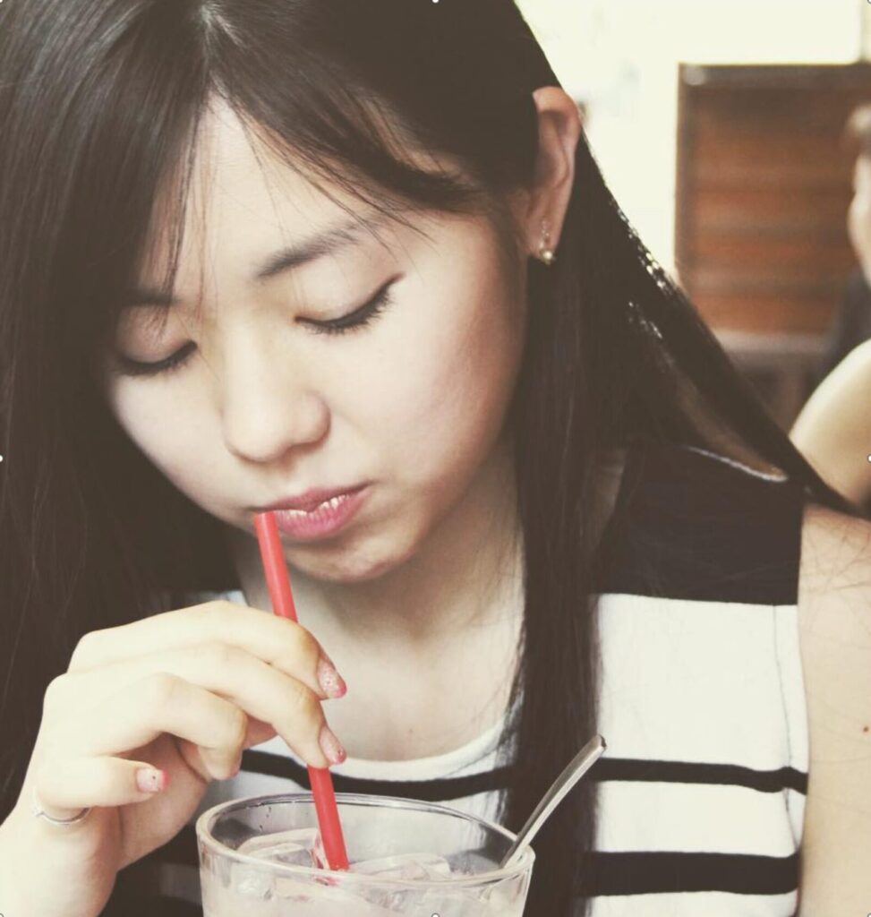 遠坂めぐのすっぴん画像、Instagram