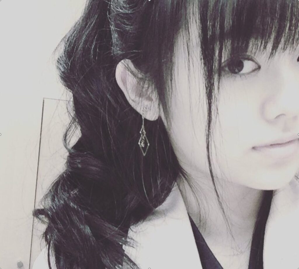 遠坂めぐのすっぴん画像、Instagram