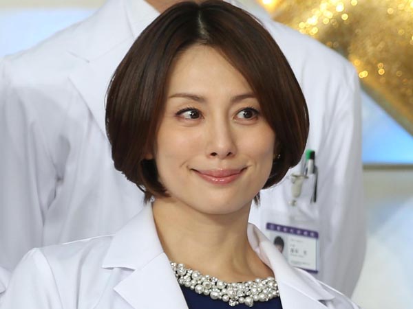 米倉涼子さん