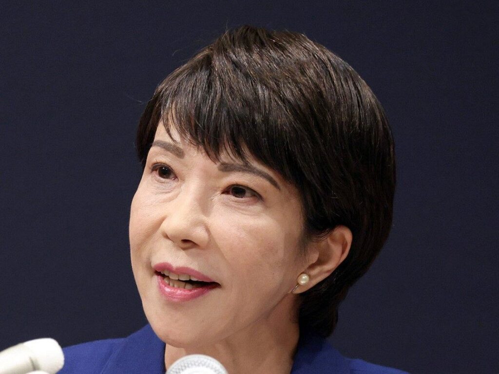 高市早苗の眉毛