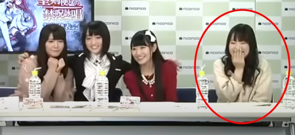 内田さん仲間外れ